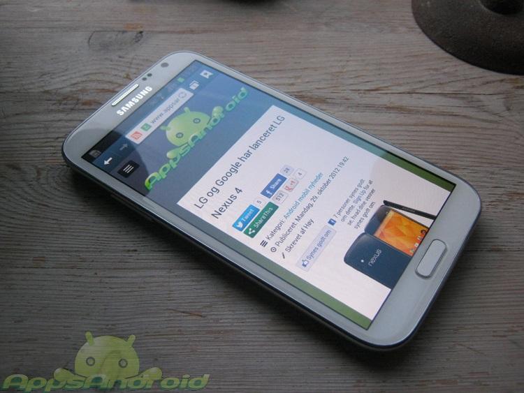 Samsung Galaxy Note 2 smartphone