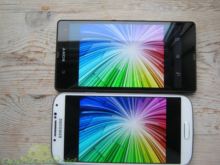 Samsung Galaxy S 4 vs Sony Xperia Z 4