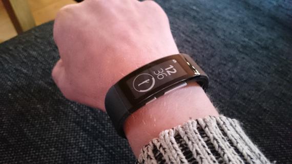 sony-smartband-talk-test