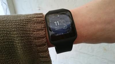 thumb Sony-Smartwatch-3-test