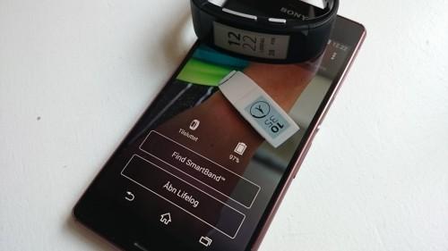 thumb sony-smartband-talk